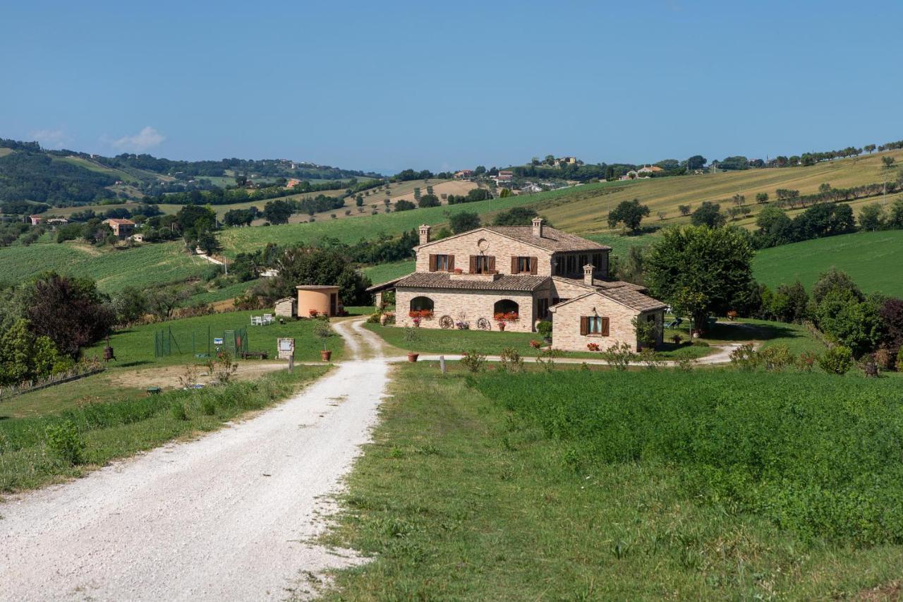 Agriturismo Le Castella Bed and Breakfast Potenza Picena Exteriör bild