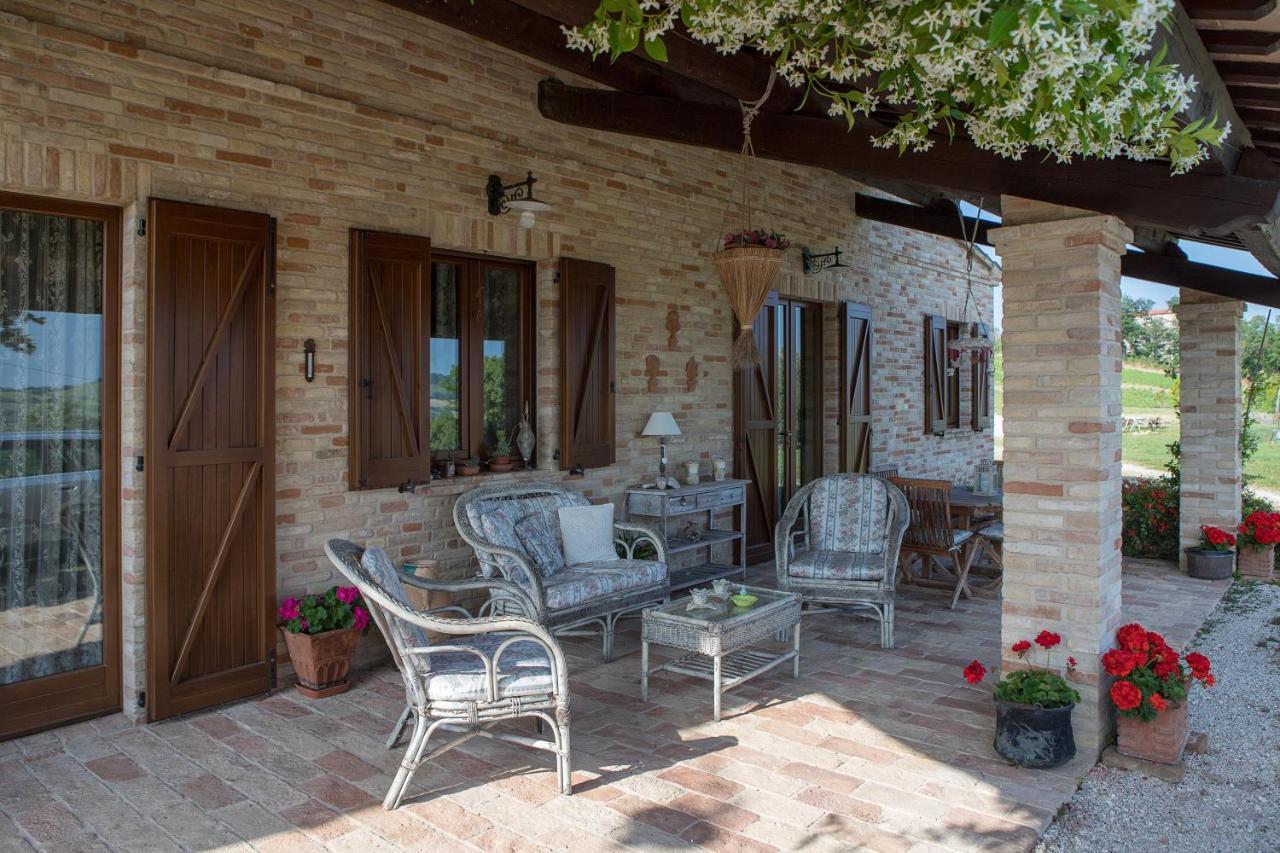 Agriturismo Le Castella Bed and Breakfast Potenza Picena Exteriör bild